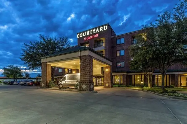 Courtyard Dallas DFW Airport South/Irving - Dış Mekan
