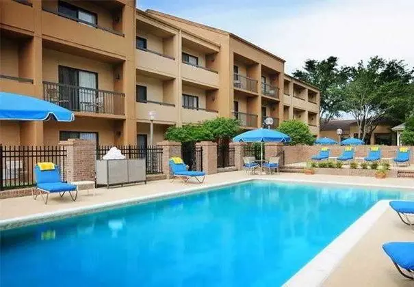 Courtyard Dallas Plano Parkway at Preston Road