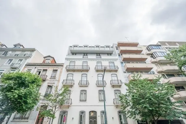 Courtyard & Elegance Apartment