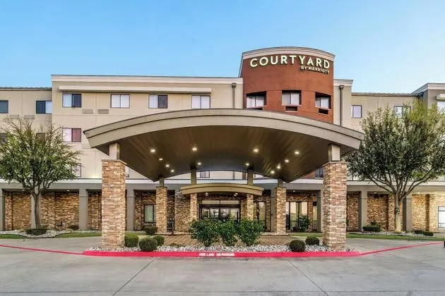Courtyard Fort Worth West at Cityview - Öne Çıkan Resim