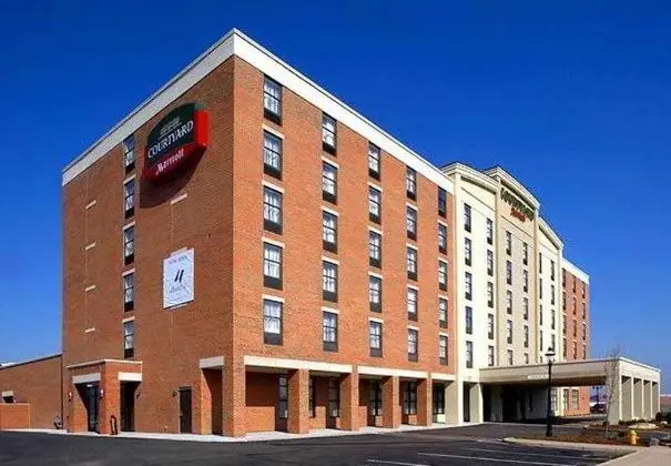 Courtyard Hamilton