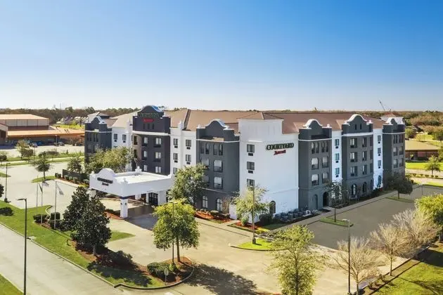 Courtyard Houma - Dış Mekan