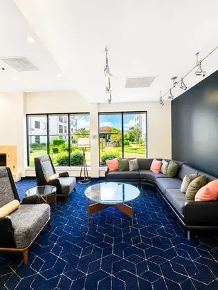 Courtyard Houston Hobby Airport - Lobi