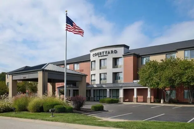 Courtyard Kansas City Shawnee - Dış Mekan