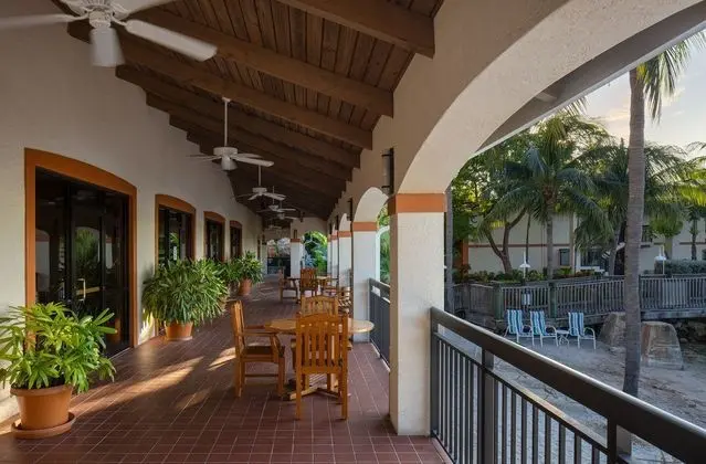 Courtyard Key West Waterfront - Dış Mekan