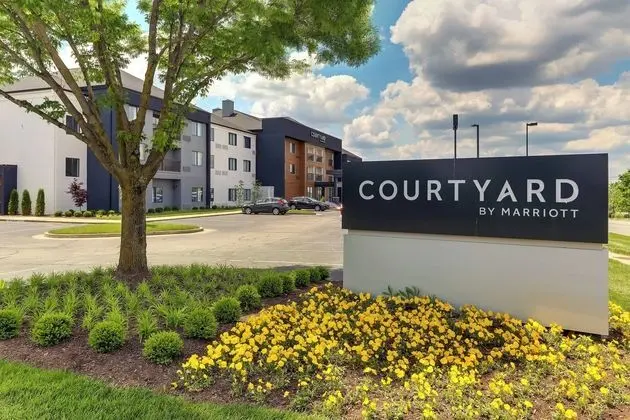 Courtyard Lexington South/Hamburg Place - Öne Çıkan Resim