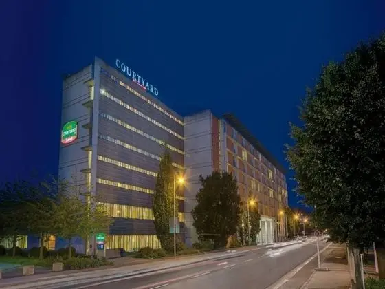 Courtyard Linz - Genel
