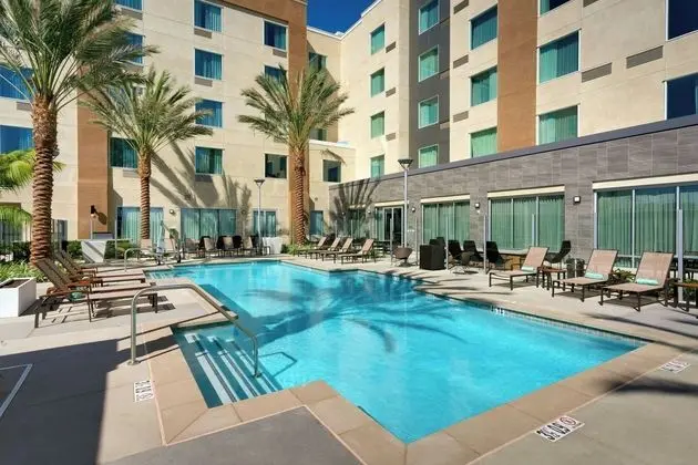 Courtyard Los Angeles Lax Hawthorne - Öne Çıkan Resim