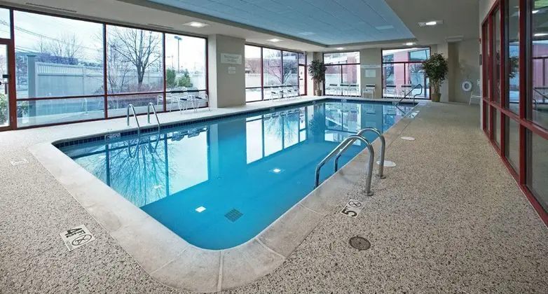 Courtyard Lyndhurst Meadowlands - Havuz