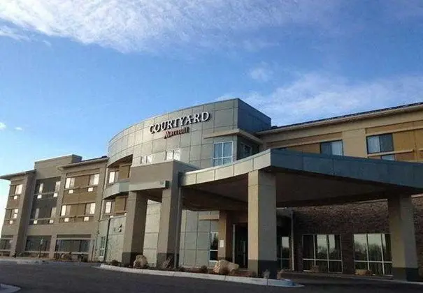 Courtyard Mankato