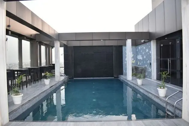 Courtyard by Marriott Amritsar - Havuz