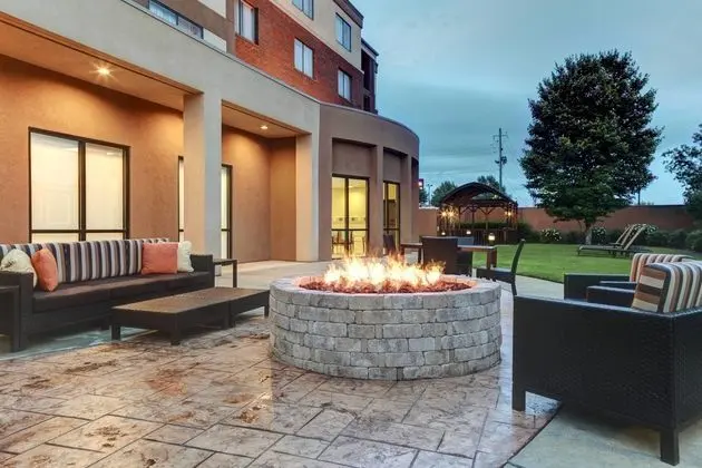 Courtyard by Marriott Anniston Oxford