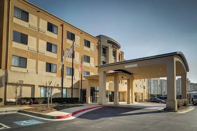 Courtyard by Marriott Atlanta Airport West - Dış Mekan