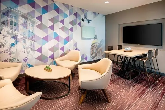 Courtyard by Marriott Atlanta Vinings/Galleria - Yerinde Yemek