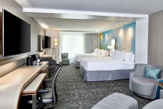 Courtyard by Marriott Baltimore Downtown/McHenry Row - Oda