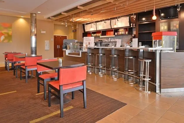 Courtyard by Marriott Burlington Mt. Holly Westampton
