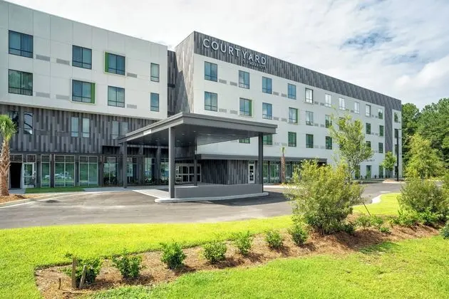 COURTYARD BY MARRIOTT CHARLESTON NORTH CHARLESTON