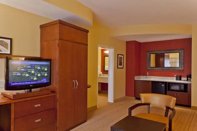 Courtyard by Marriott Charlotte Lake Norman