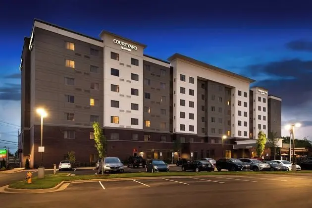 Courtyard by Marriott Charlotte Northlake - Öne Çıkan Resim