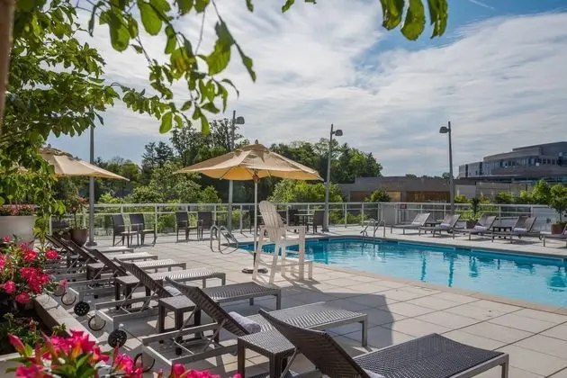 Courtyard by Marriott Chevy Chase