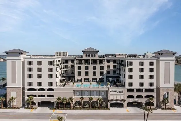 Courtyard by Marriott Clearwater Beach - Dış Mekan