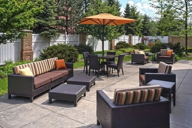 Courtyard by Marriott Cleveland Independence - Dış Mekan