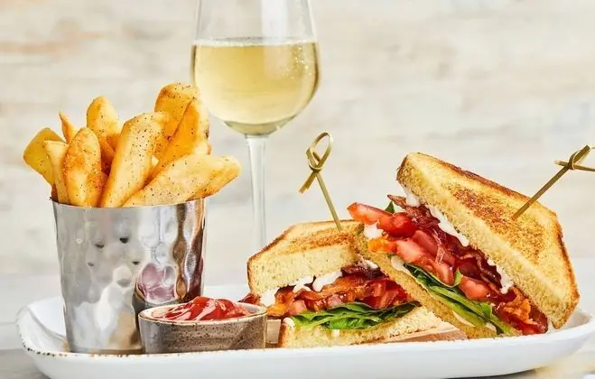 Courtyard by Marriott Columbus Grove City - Yerinde Yemek