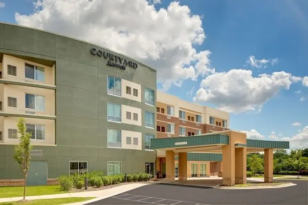 Courtyard by Marriott Detroit Farmington - Dış Mekan