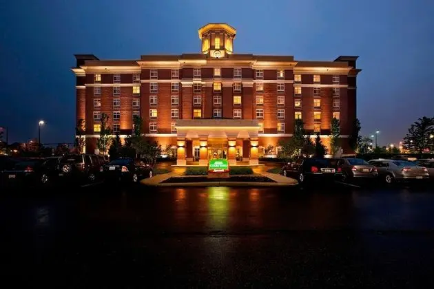 Courtyard by Marriott Easton-Columbus - 1