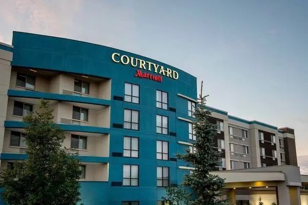 Courtyard by Marriott Edmonton West - Dış Mekan