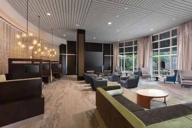 Courtyard by Marriott Greenville Downtown - Lobi