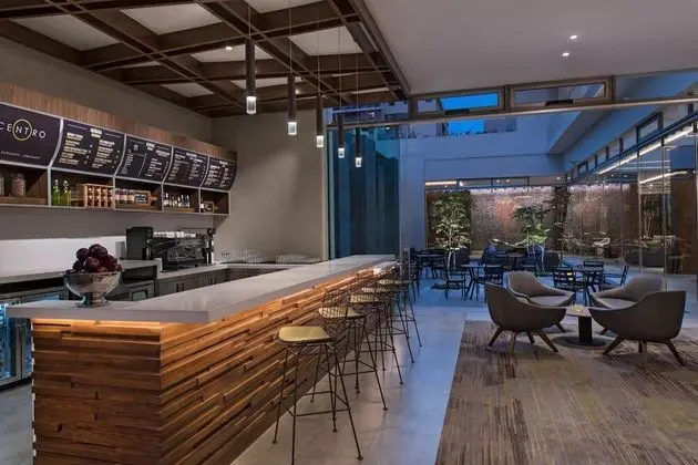 Courtyard by Marriott Guatemala City - Yerinde Yemek