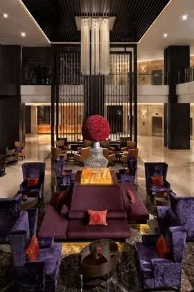 Courtyard by Marriott Gurugram Downtown - Lobi
