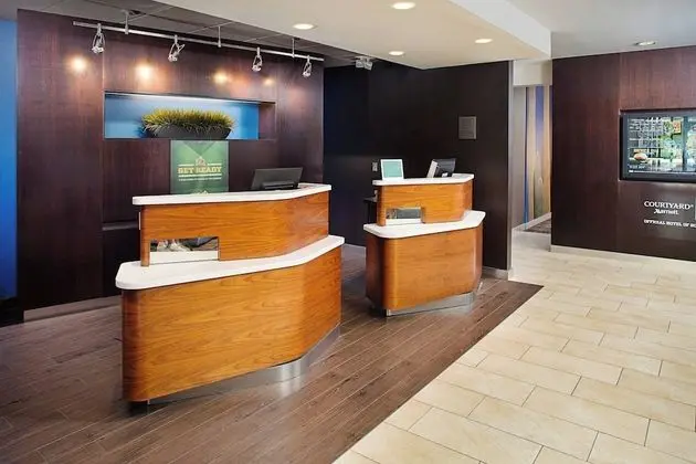 Courtyard by Marriott Houston Westchase - Lobi