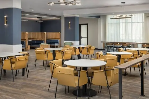 Courtyard by Marriott Indianapolis Plainfield - Yerinde Yemek