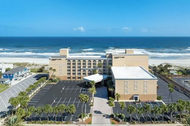 Courtyard by Marriott Jacksonville Beach Oceanfront - Dış Mekan