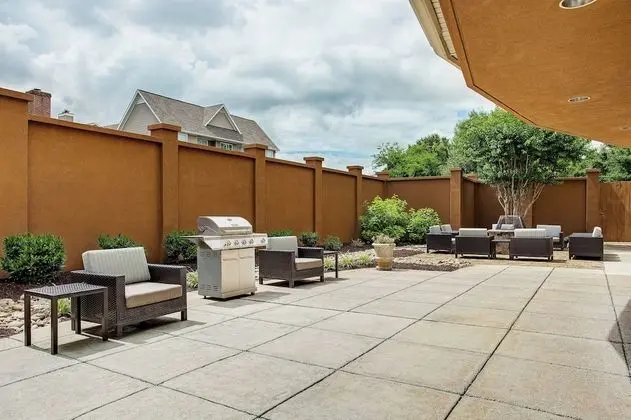 Courtyard by Marriott Knoxville Cedar Bluff - Dış Mekan