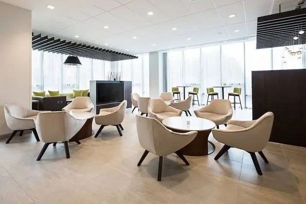 Courtyard by Marriott Knoxville Downtown - Lobi