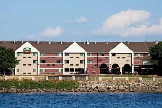 Courtyard by Marriott La Crosse - Dış Mekan
