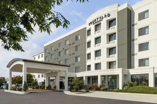 Courtyard by Marriott Lancaster - Dış Mekan