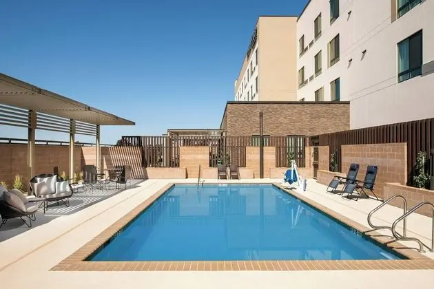 Courtyard by Marriott Las Cruces at NMSU - Havuz