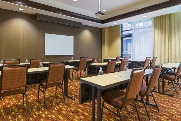 Courtyard by Marriott Little Rock Downtown