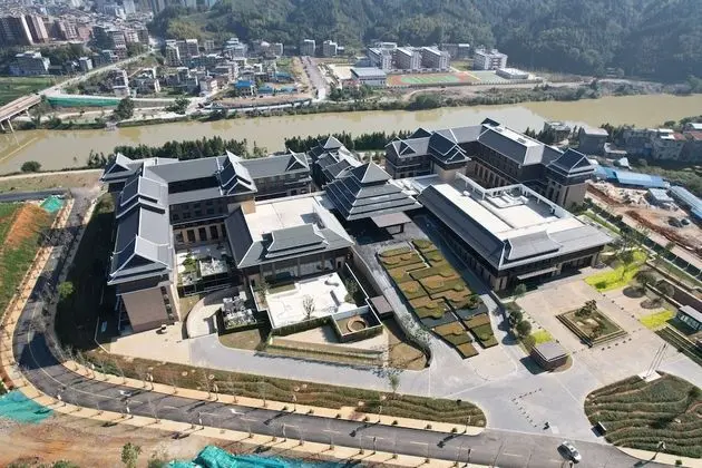 Courtyard by Marriott Liuzhou Sanjiang - Dış Mekan