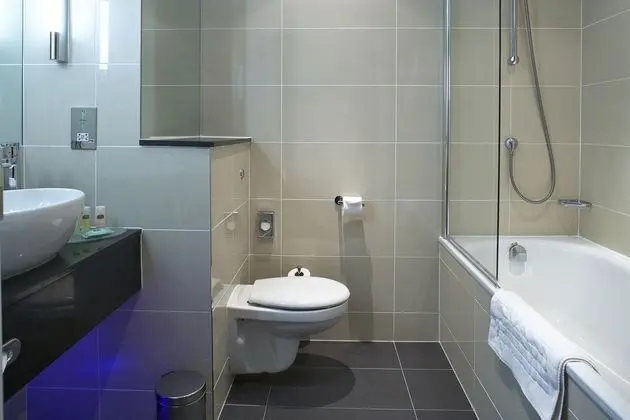 Courtyard by Marriott London Gatwick Airport - Banyo Tipleri