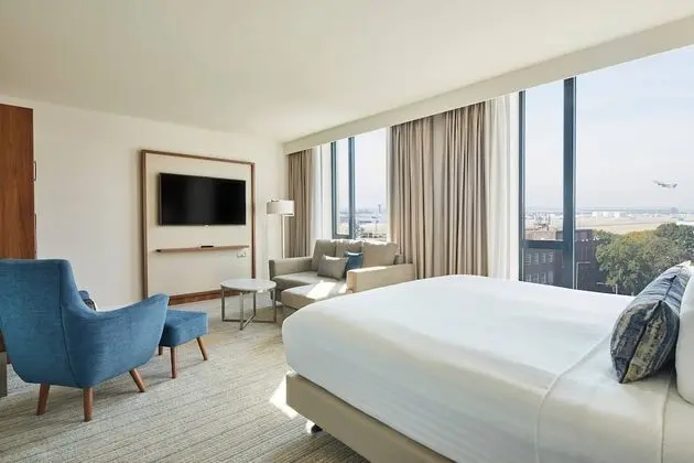 Courtyard by Marriott London Heathrow Airport - Oda