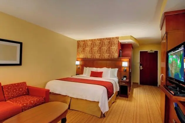 Courtyard by Marriott Madison East - Oda