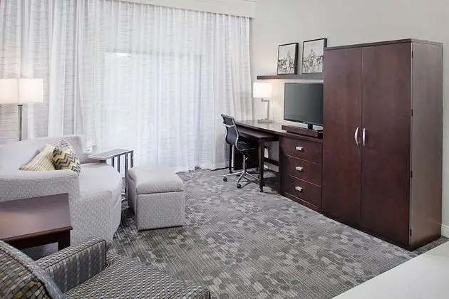 Courtyard by Marriott Manchester - Boston Regional Airport - Oda