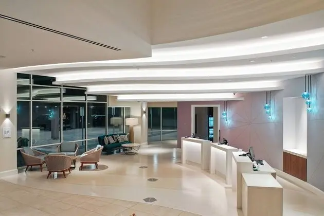 Courtyard by Marriott Marina del Rey - Lobi