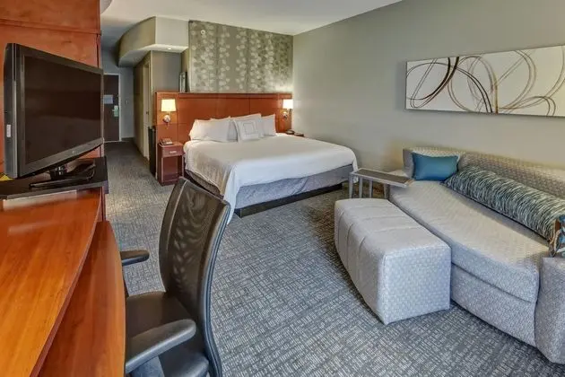 Courtyard by Marriott Memphis Southaven
