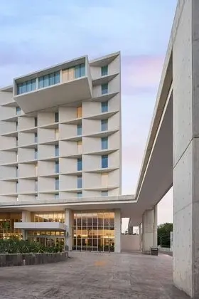 Courtyard by Marriott Merida Downtown - Dış Mekan